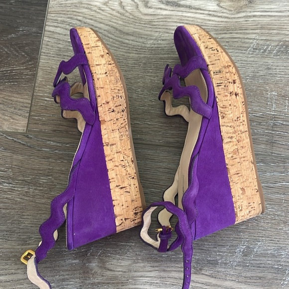 Prada shoes EUC size 37 - Picture 2 of 4